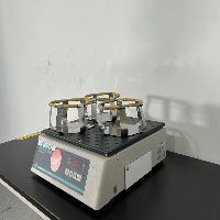 New Brunswick Innova 2100 Platform Shaker image 1